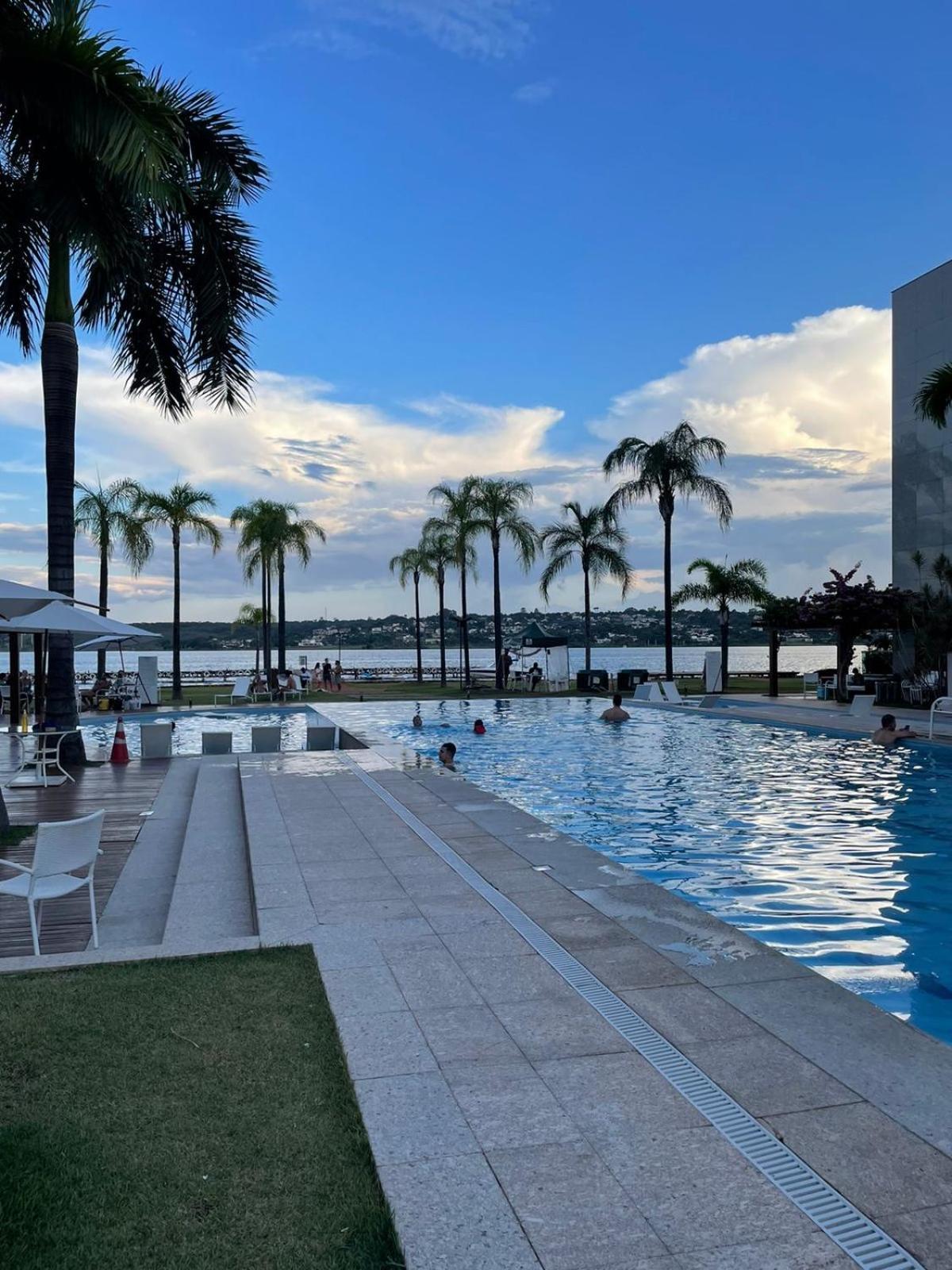 Estiloso Flat Brisas Do Lago Com Terraco Brasília Zewnętrze zdjęcie